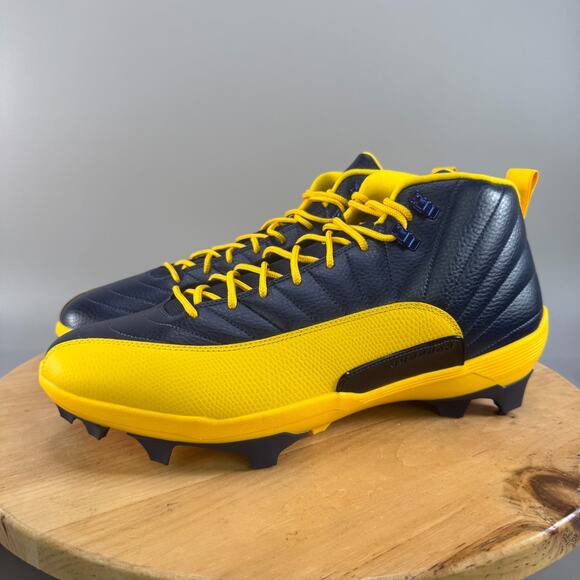 Mens 16 - Jordan 12 Savage 3 UM P 'University of Michigan'‎ PE Football Cleats - Picture 3 of 8